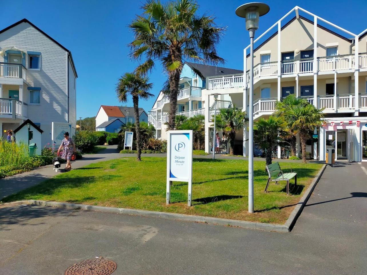 Le 501 F2 De Plain-Pied Avec Terrasse Daire Courseulles-sur-Mer Dış mekan fotoğraf