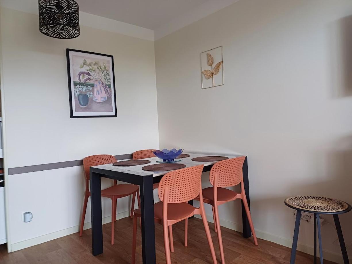 Le 501 F2 De Plain-Pied Avec Terrasse Daire Courseulles-sur-Mer Dış mekan fotoğraf